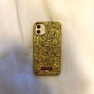 An iPhone 11 phone case.